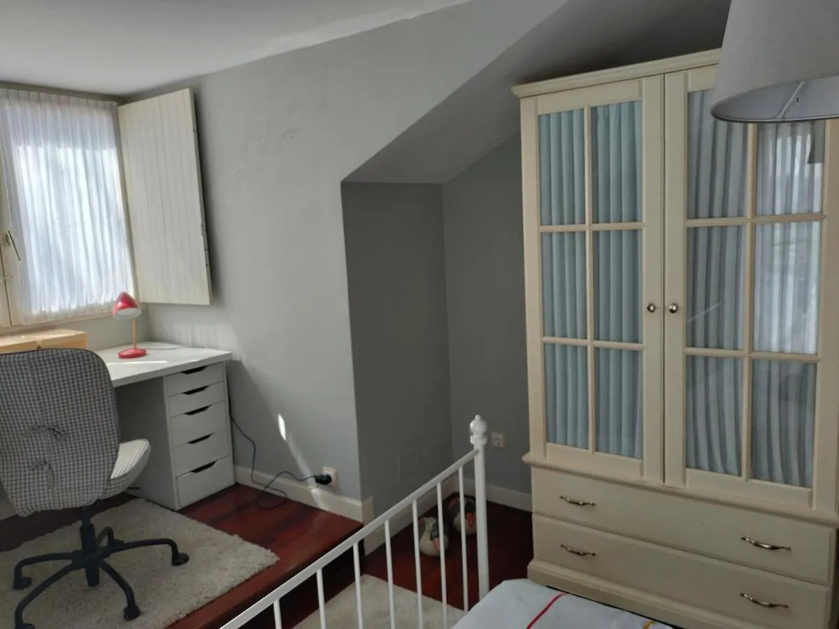Villa Gueezmes Somo 0*,  Spain